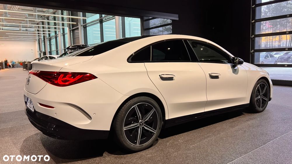 Mercedes-Benz CLA - 4