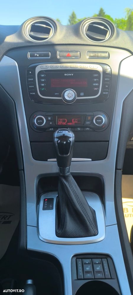 Ford Mondeo 2.0 Duratorq TDCi Powershift Titanium - 10