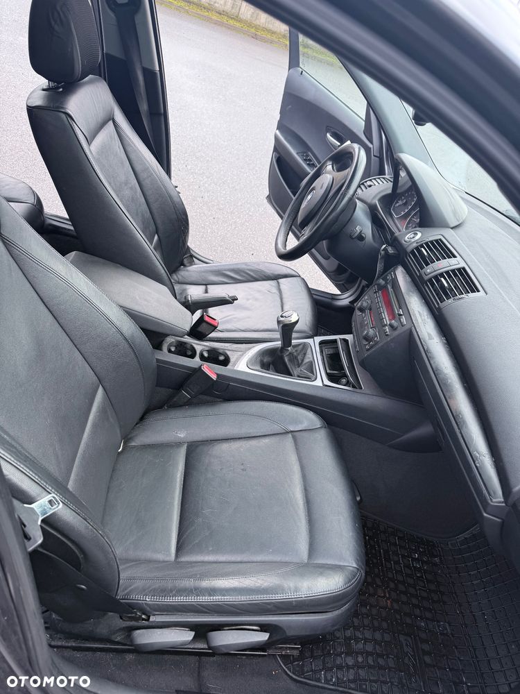 BMW Seria 1 120i - 11