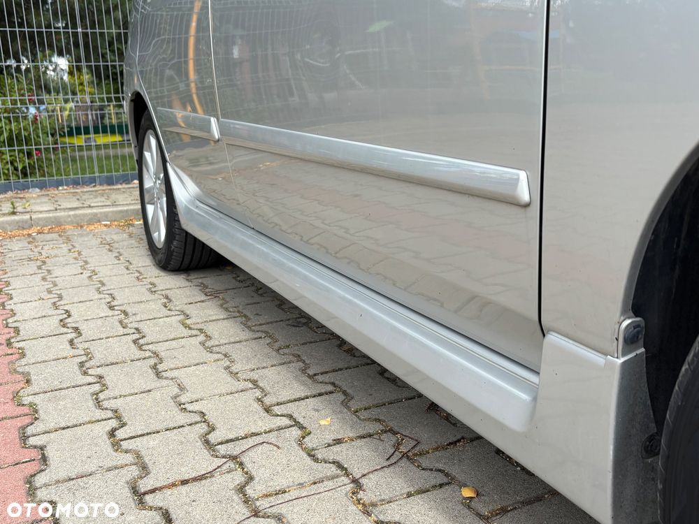 Suzuki Liana 1.6 Comfort - 24