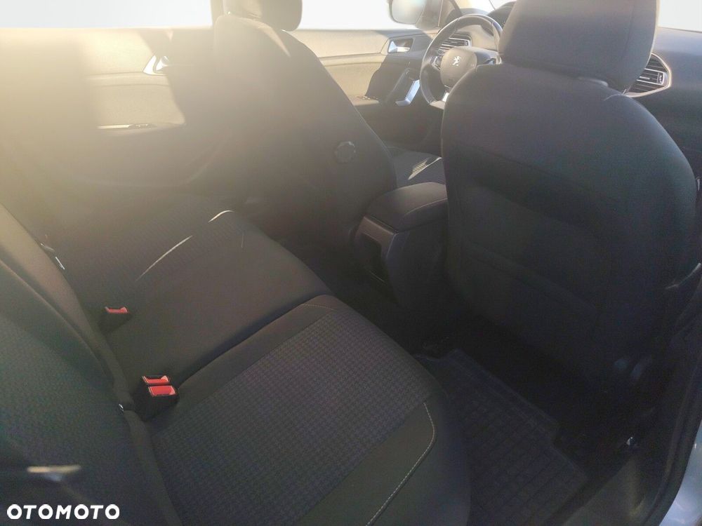 Peugeot 308 - 17