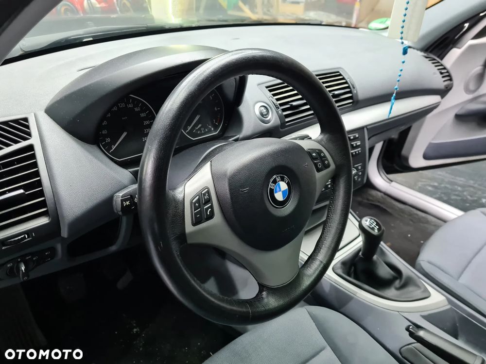 BMW Seria 1 - 13