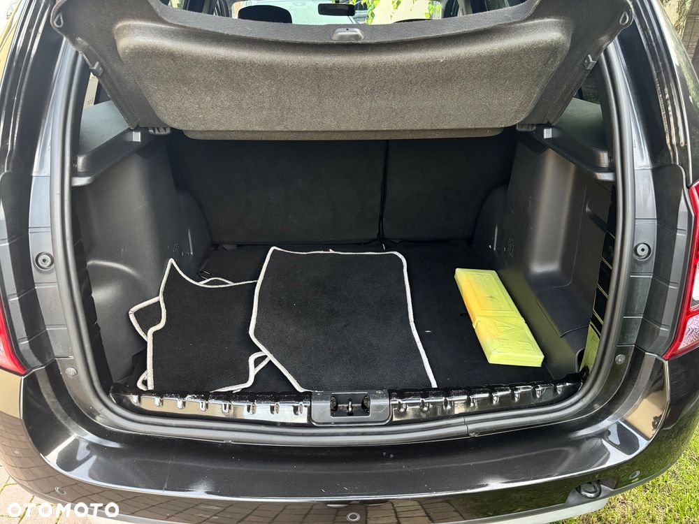 Dacia Duster 1.2 TCe Laureate S&S EU6 - 31
