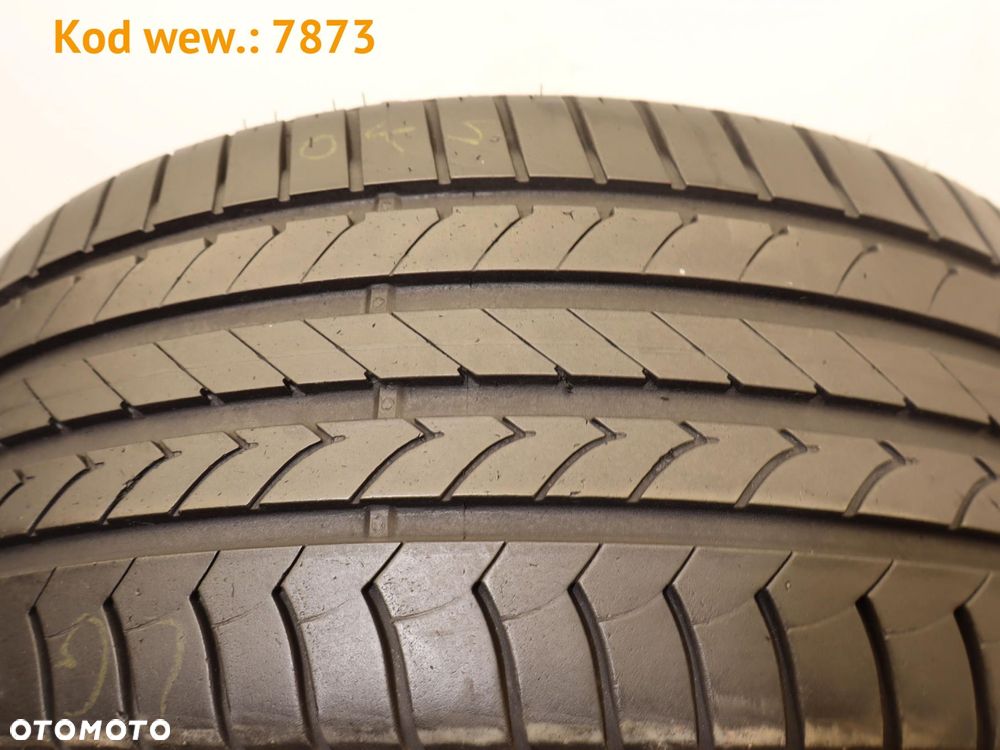 Goodyear EFFICIENTGRIP - 225/40 R18 - 8