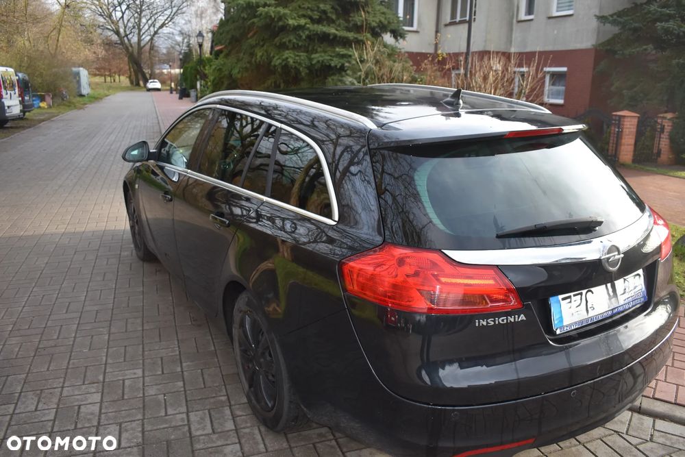 Opel Insignia 1.8 Sport - 4