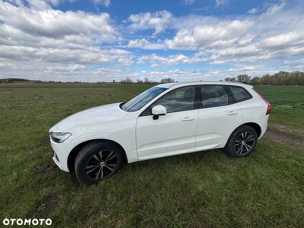 Volvo XC 60 B4 B Momentum - 8