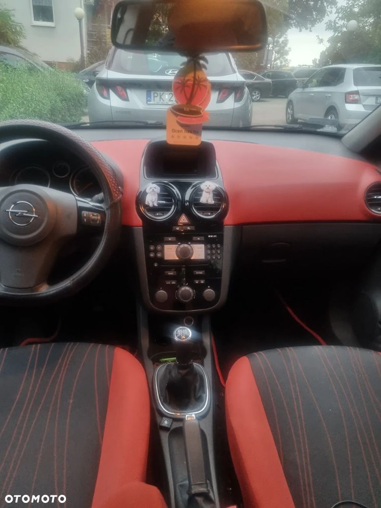 Opel Corsa 1.4 16V Sport - 10