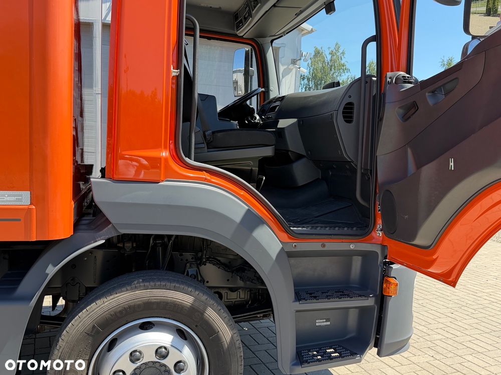Mercedes-Benz ATEGO - 13