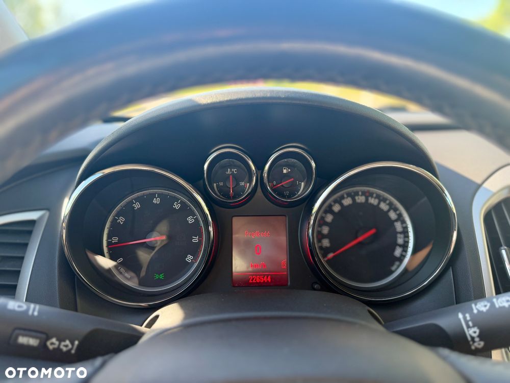 Opel Astra 1.4 Turbo Edition - 12