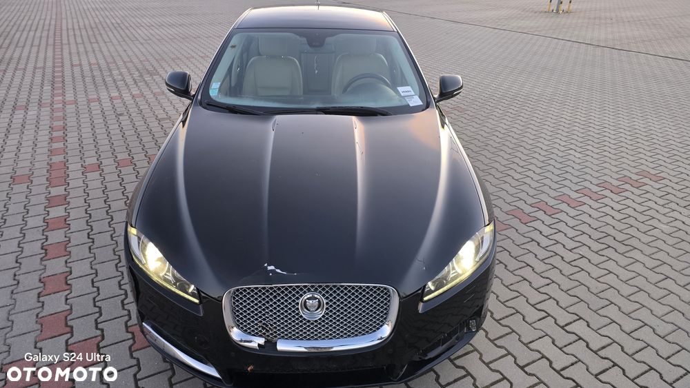 Jaguar XF 2.2 D Luxury - 10