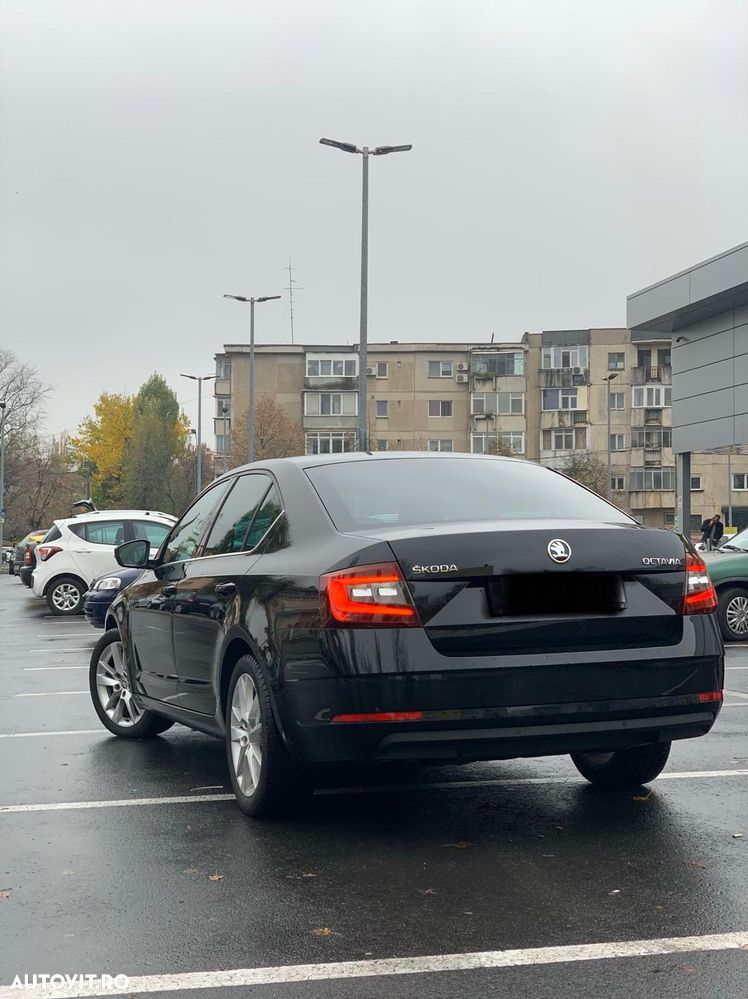 Skoda Octavia - 6