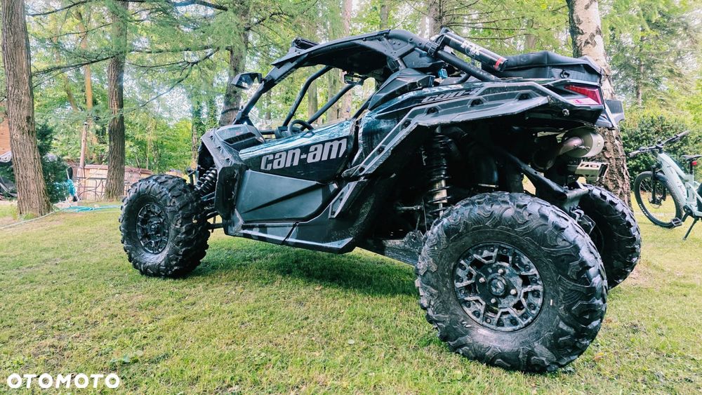 Can-Am Maverick - 8