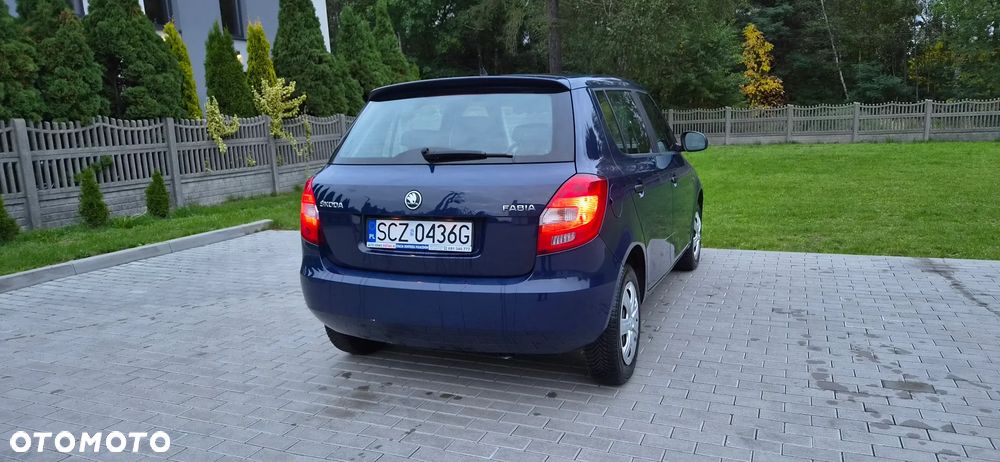 Skoda Fabia - 8