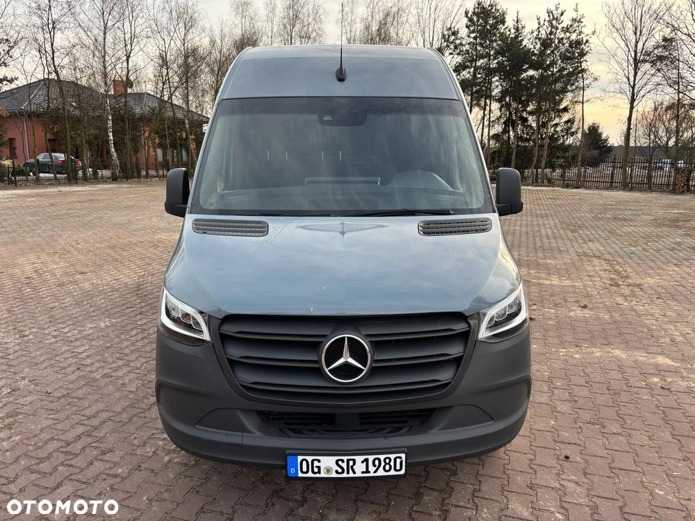 Mercedes-Benz Sprinter - 17