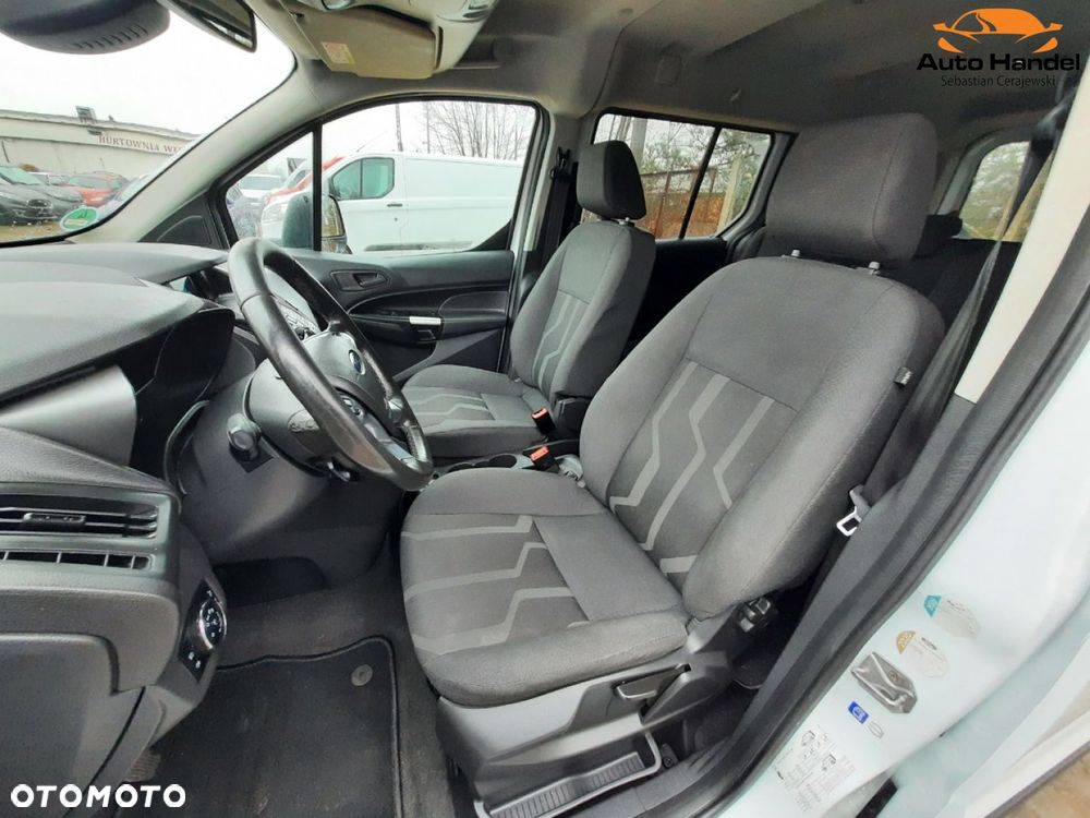 Ford Transit Connect - 25