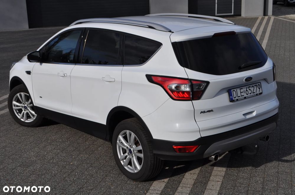 Ford Kuga 2.0 TDCi 4x4 Titanium - 29