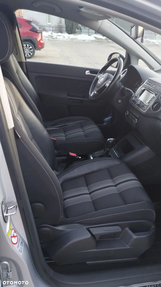 Volkswagen Golf Plus 1.6 TDI Trendline DSG - 14