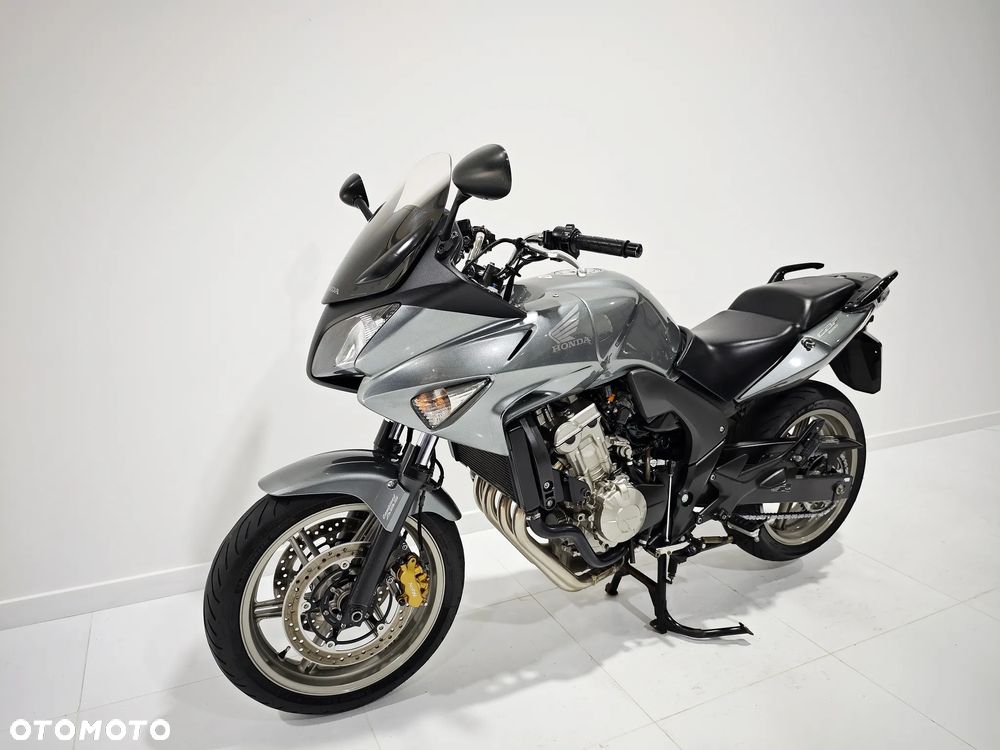 Honda CBF - 13