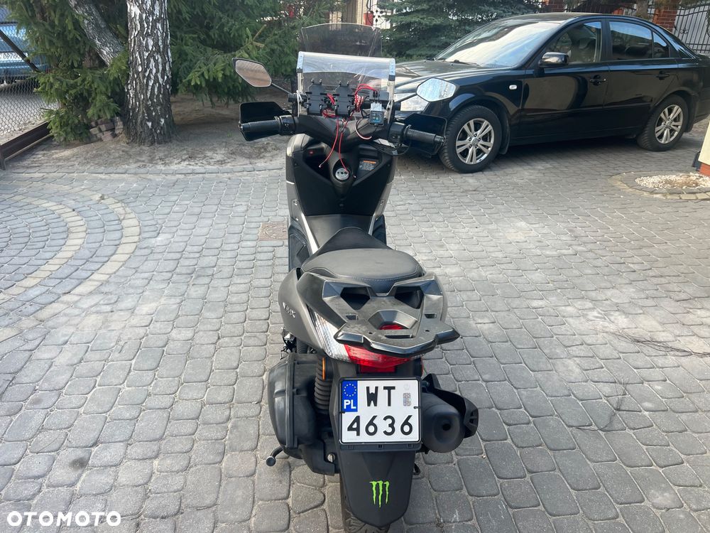 Yamaha NMAX - 12