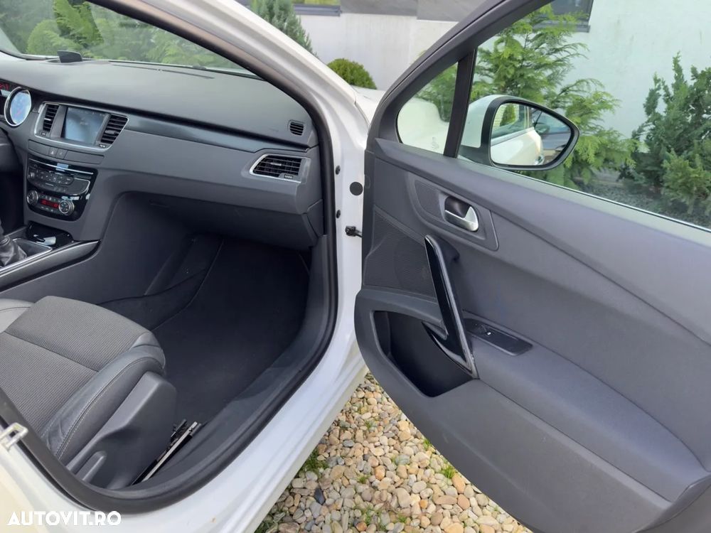 Peugeot 508 1.6 THP Allure - 28