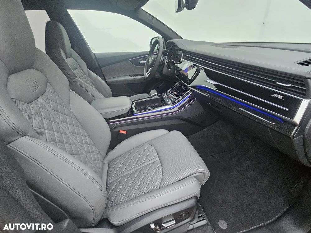 Audi Q8 55 TFSI quattro Tiptronic MHEV - 19