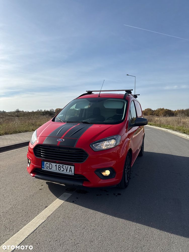 Ford Tranzit Courier - 3