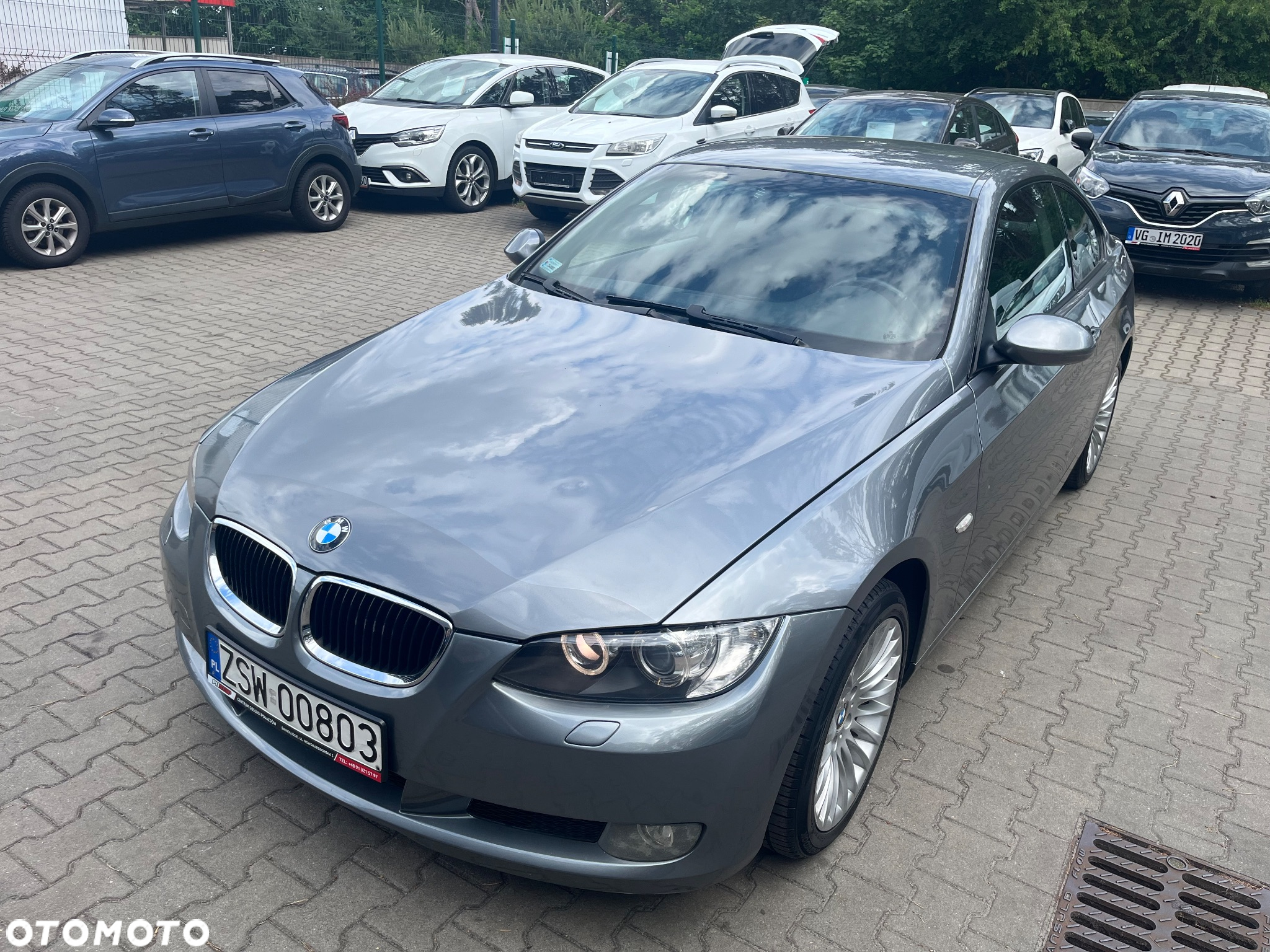 BMW Seria 3 320i Coupe - 13