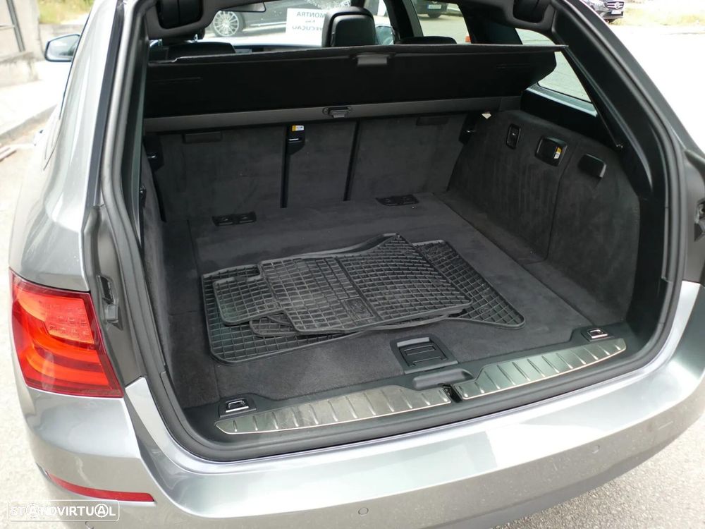 BMW 525 d Pack M - 15