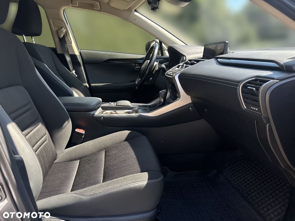 Lexus NX 300h Elegance AWD - 13