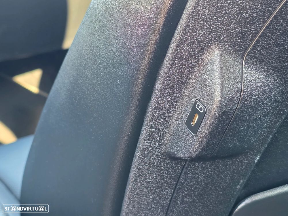 Kia EV6 77,4-kWh Business - 37