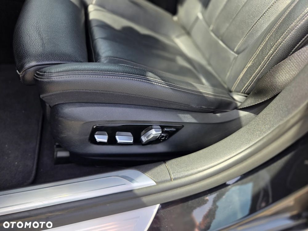 BMW Seria 7 730d - 22