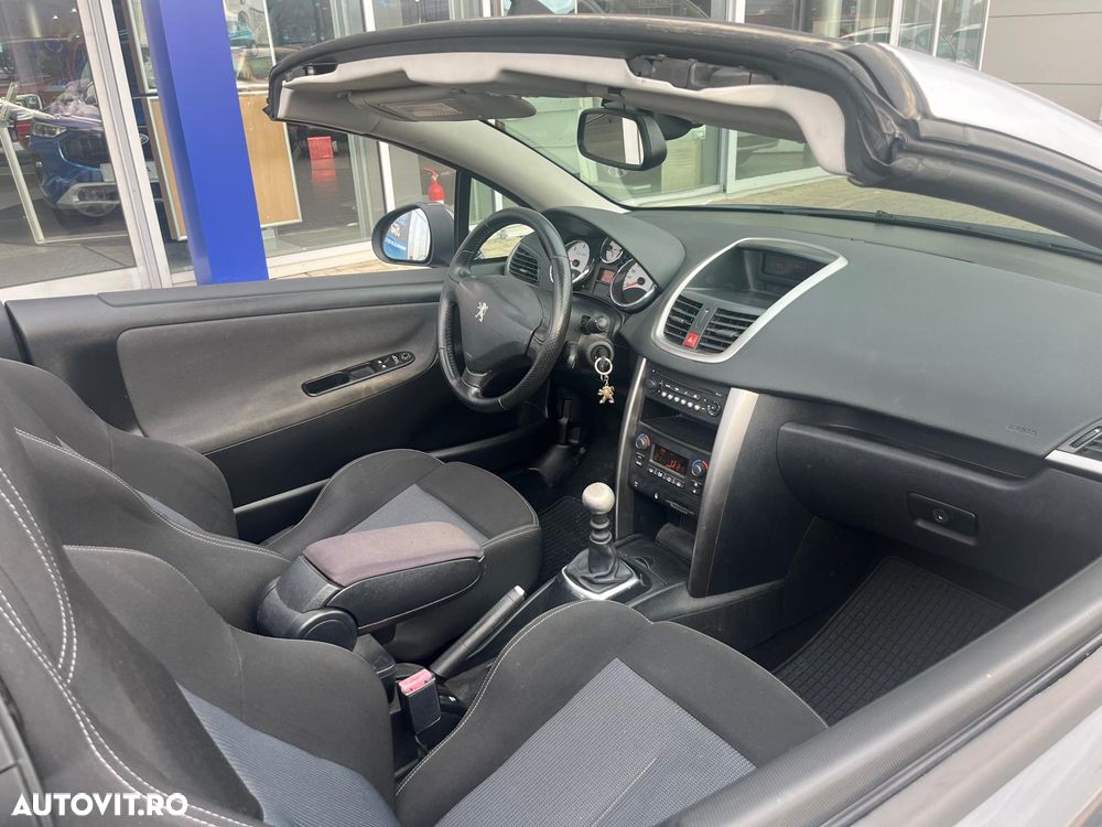 Peugeot 207 CC FAP 110 (Blue Lion) Premium - 8