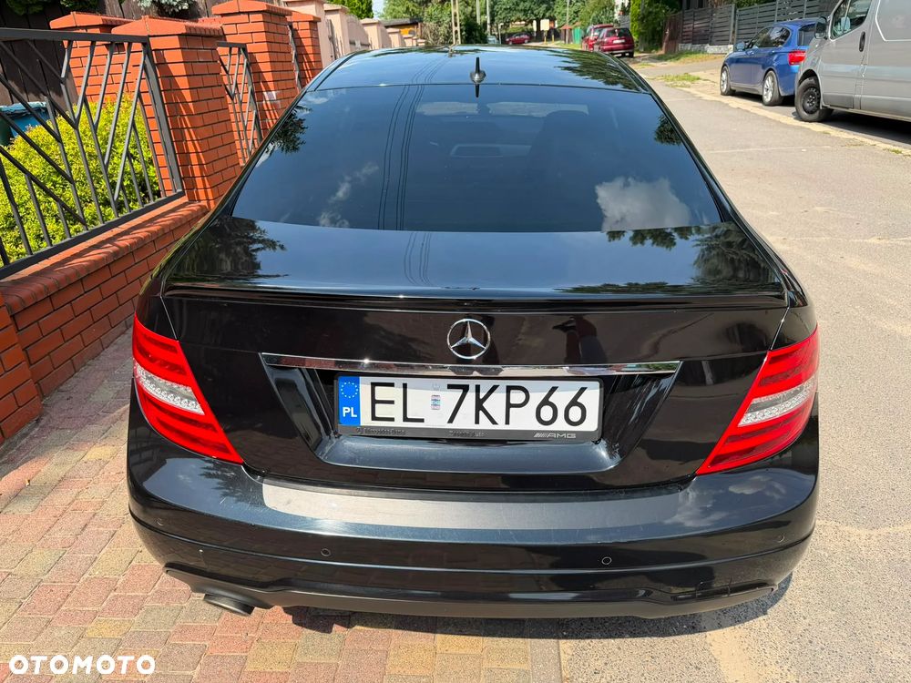 Mercedes-Benz Klasa C 180 - 17