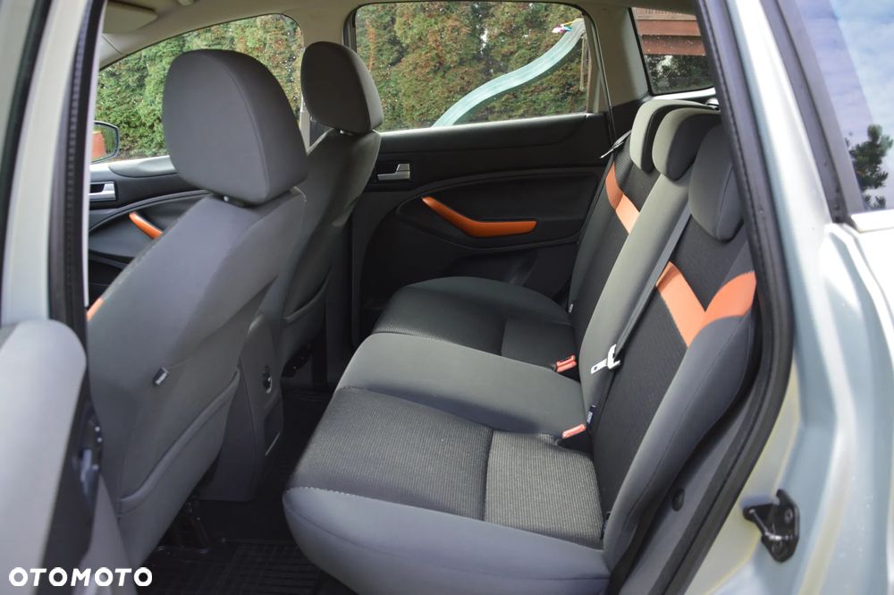 Ford Kuga 2.0 TDCi Trend - 23