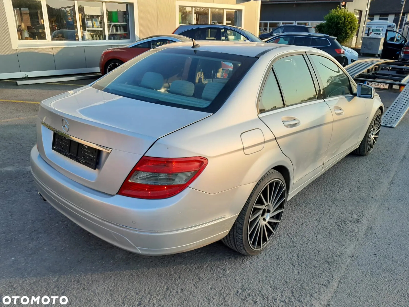 Mercedes-Benz Klasa C 250 CGI BlueEff Elegance - 5