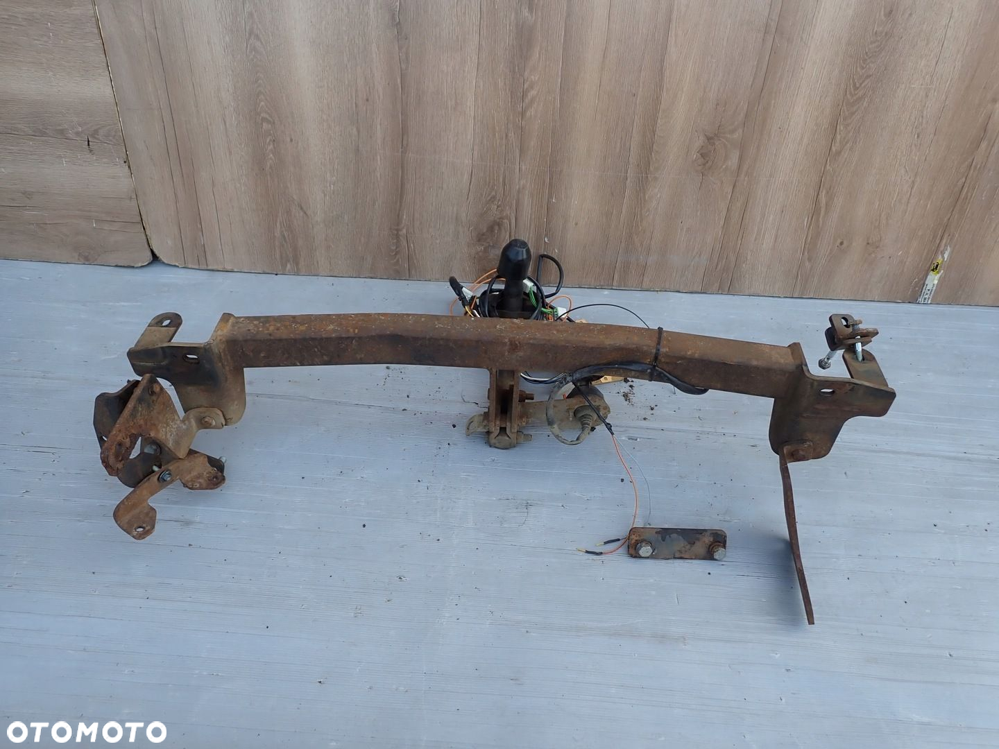 HYUNDAI i40 11-18 HAK HOLOWNICZY - 6