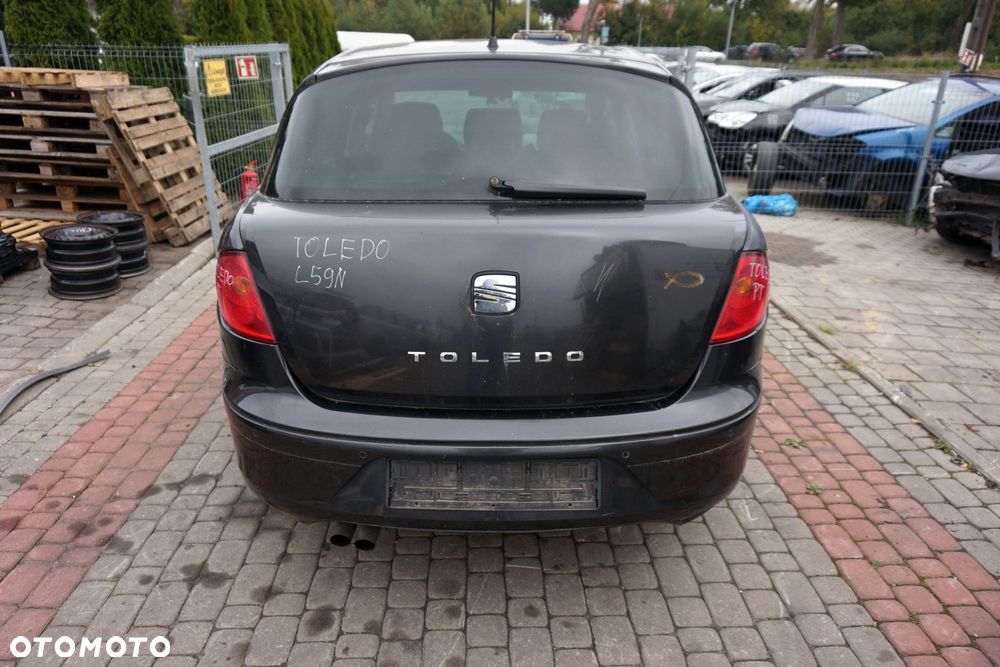 SEAT TOLEDO III 5P 2004 LS9N 2.0 TDI BKD 140KM GNE CZARNY na części - 4