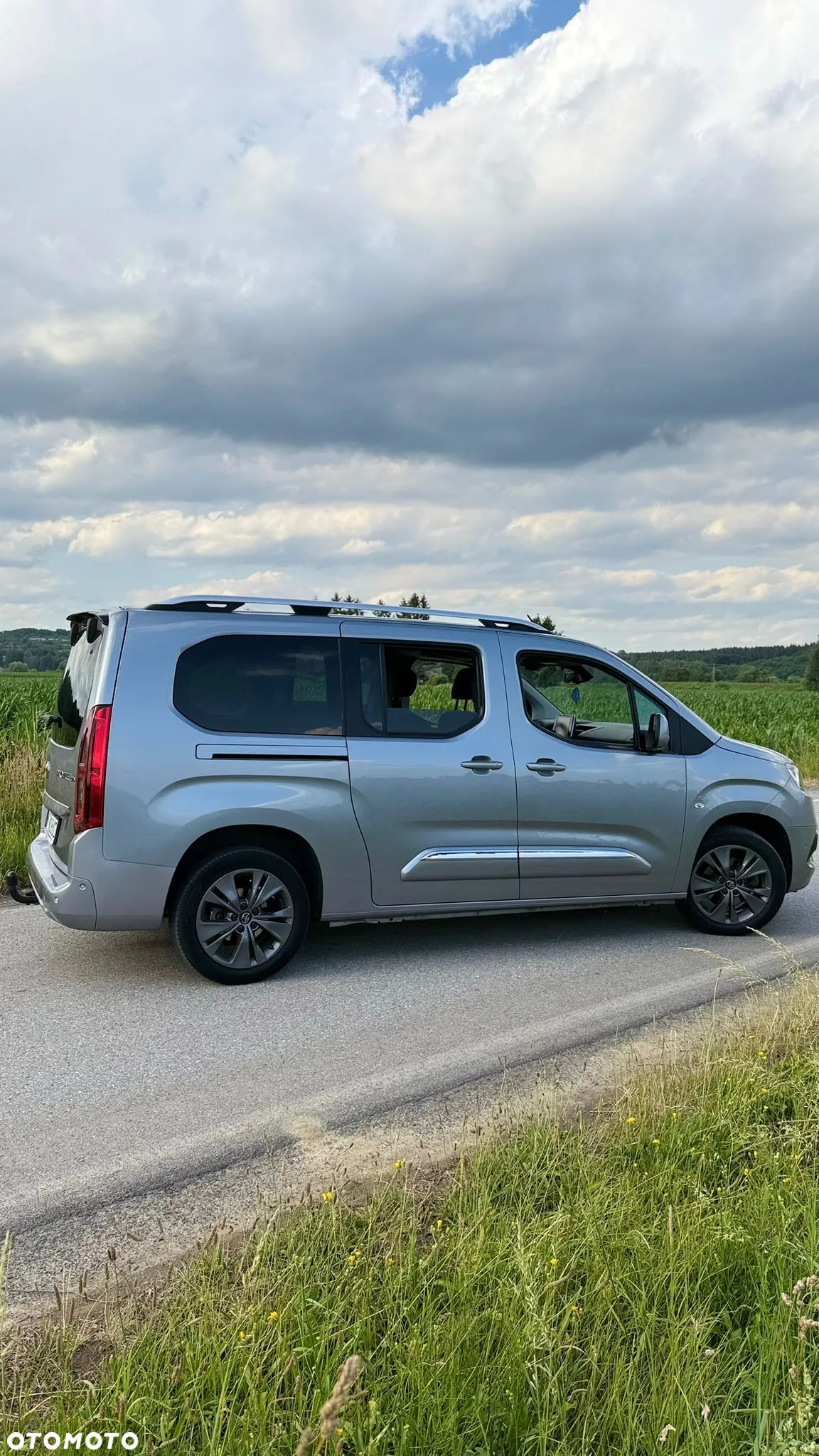 Toyota Proace City Verso Long 1.2 D-4T Family - 19