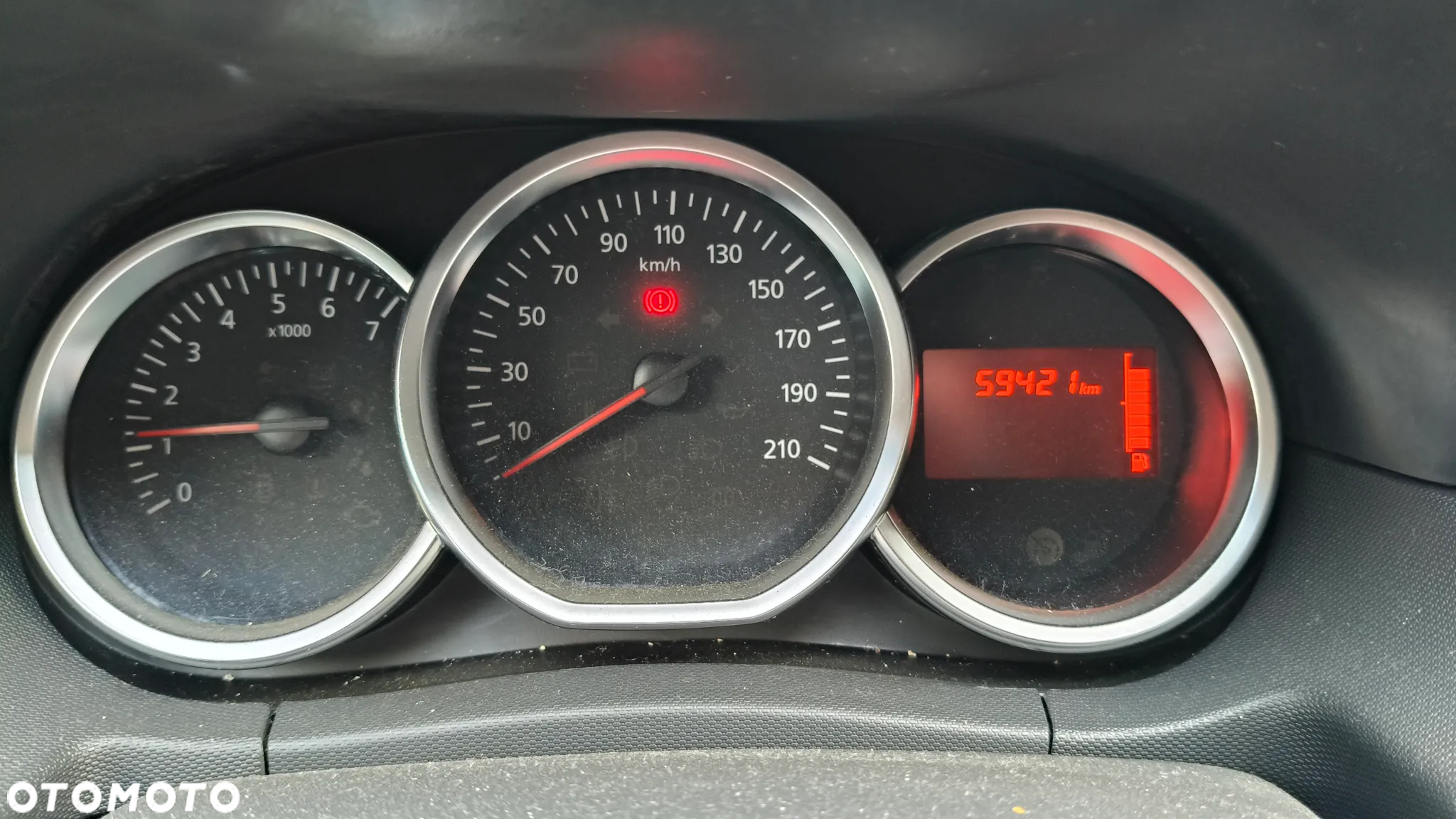 Dacia Duster 1.6 SCe Ambiance S&S - 21