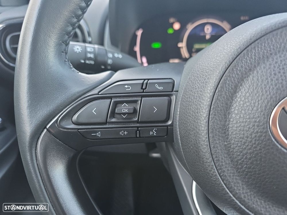Toyota Yaris Cross 1.5 Hybrid Comfort Plus - 16