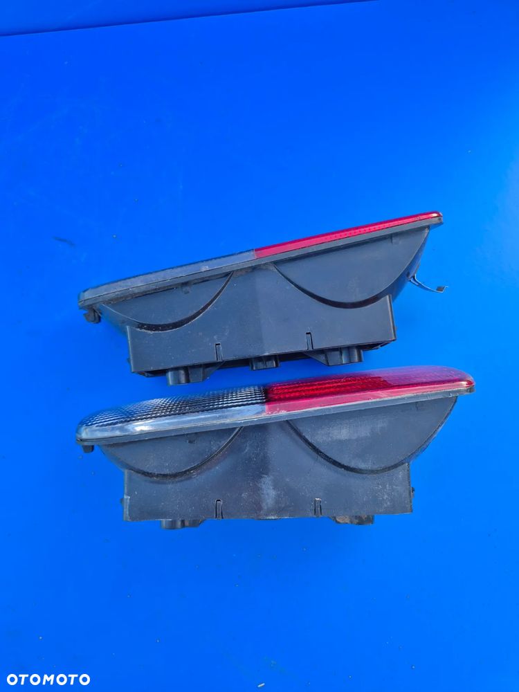 LAMPA W ZDERZAK LEWA PRAWA TYLNA TYŁ LAND ROVER DISCOVERY II JM-99149 - 4