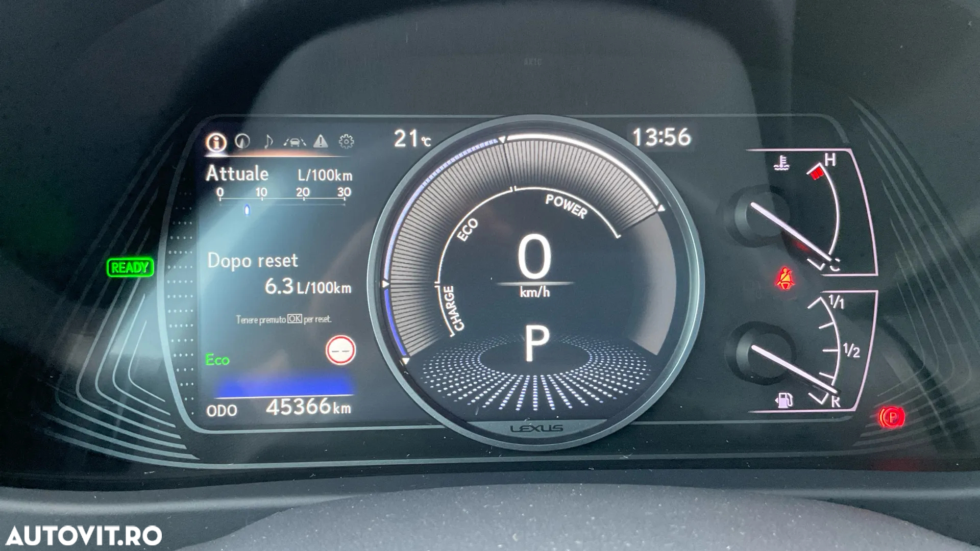 Lexus UX 250h Business Edition - 12