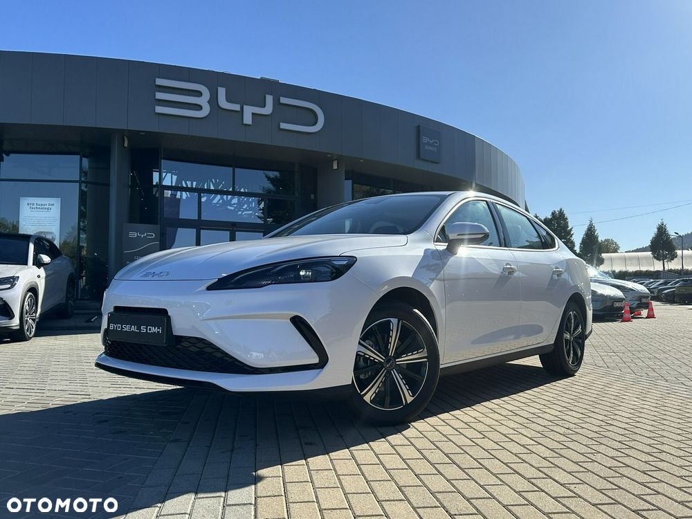 BYD Seal 5 - 2