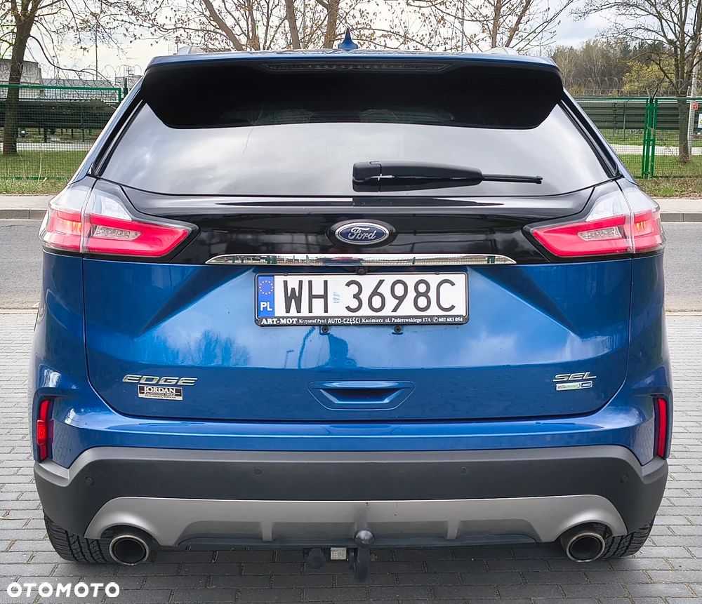 Ford Edge - 11