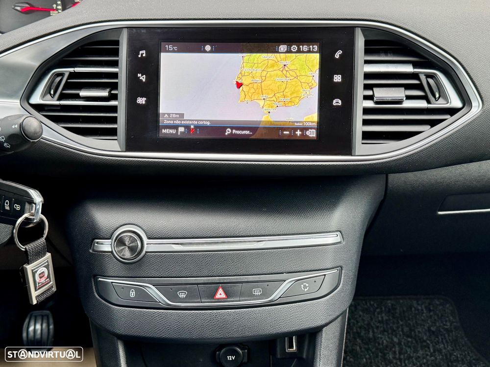 Peugeot 308 SW 1.2 PureTech Style J17 - 16