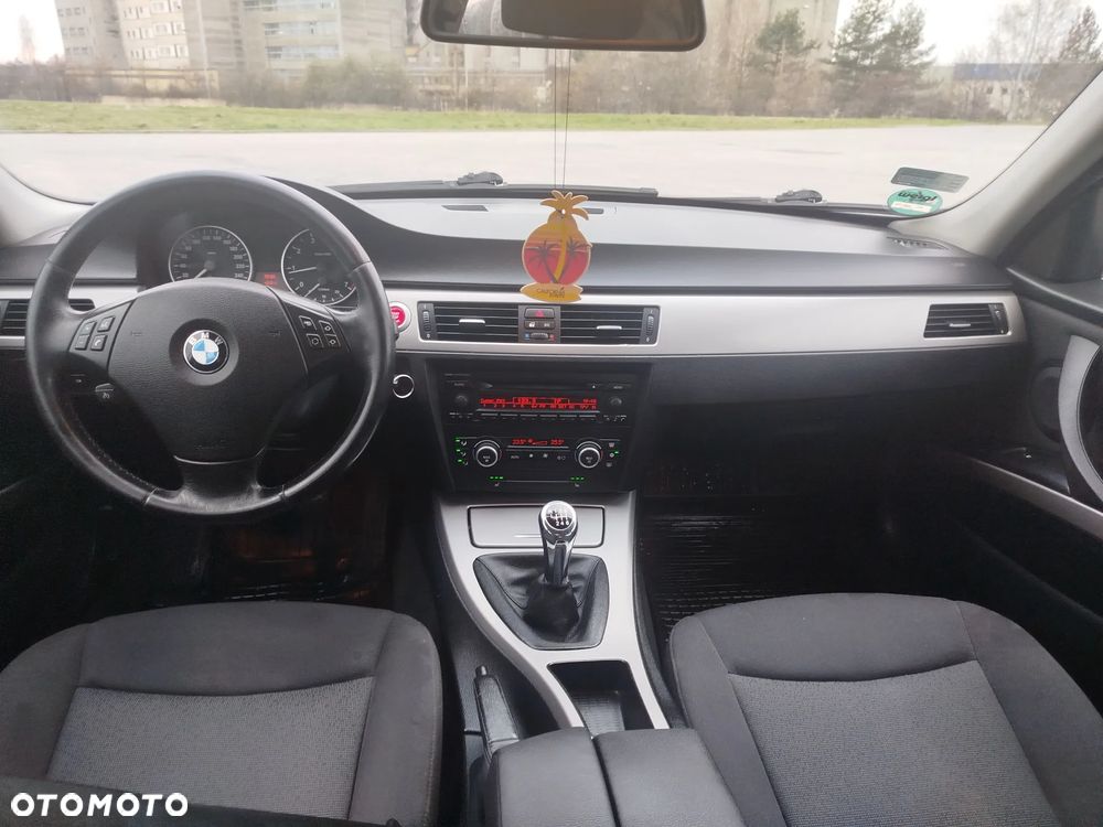 BMW Seria 3 - 8