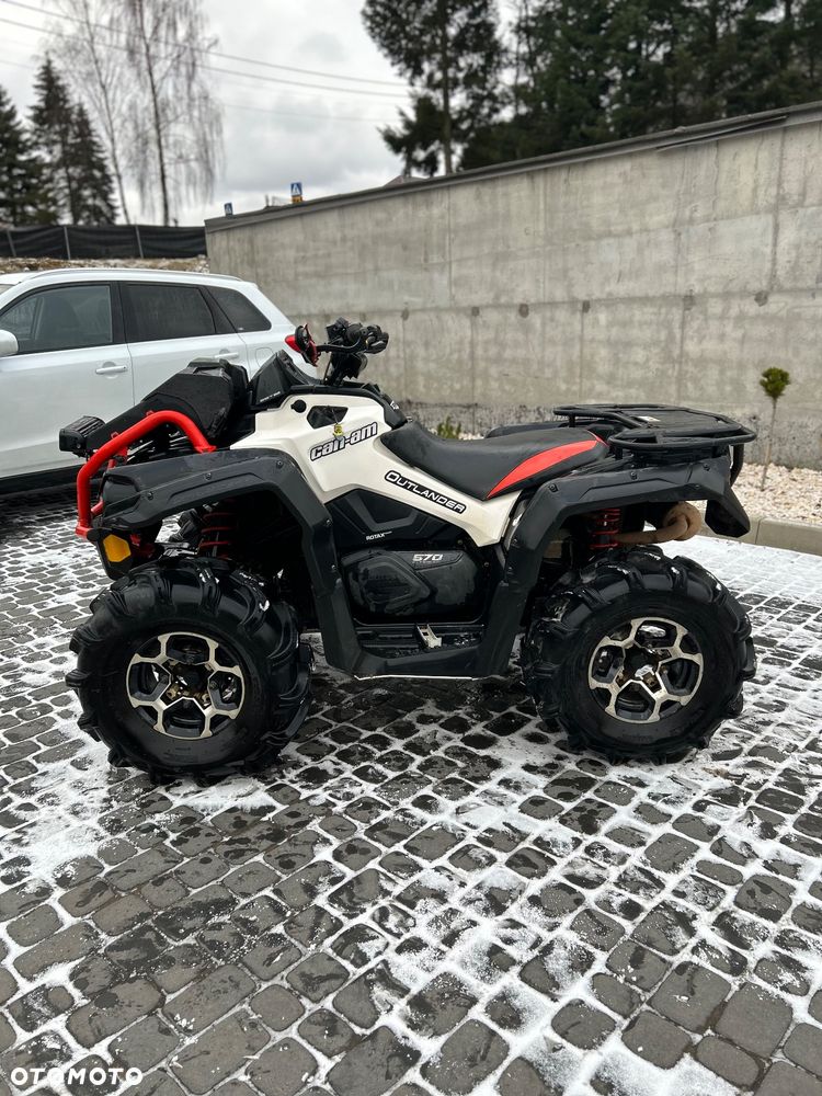 Can-Am Outlander - 5