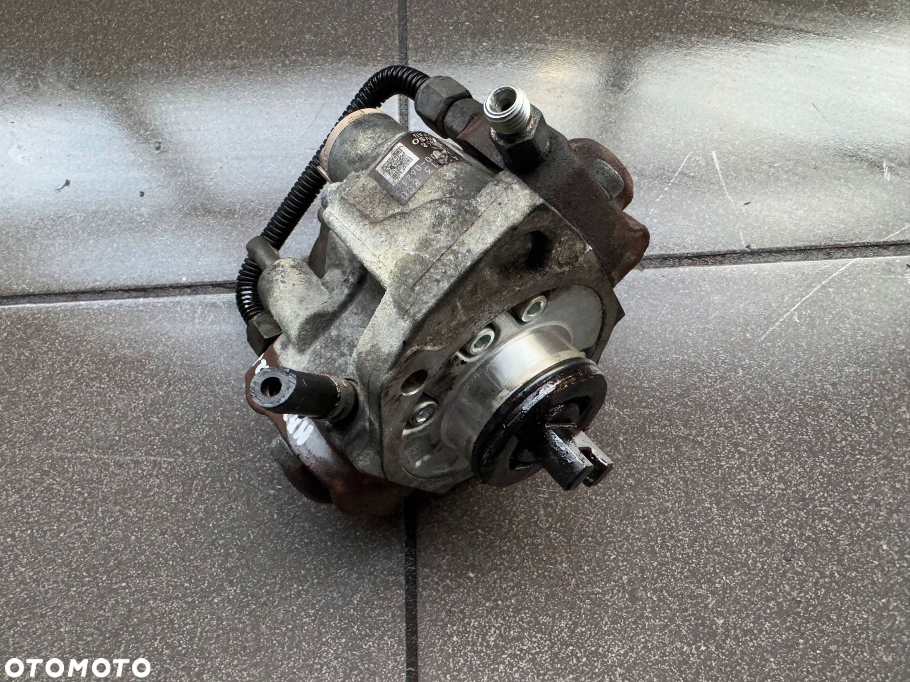 POMPA WTRYSKOWA 2.2 CITD MAZDA R2AA13800 - 3