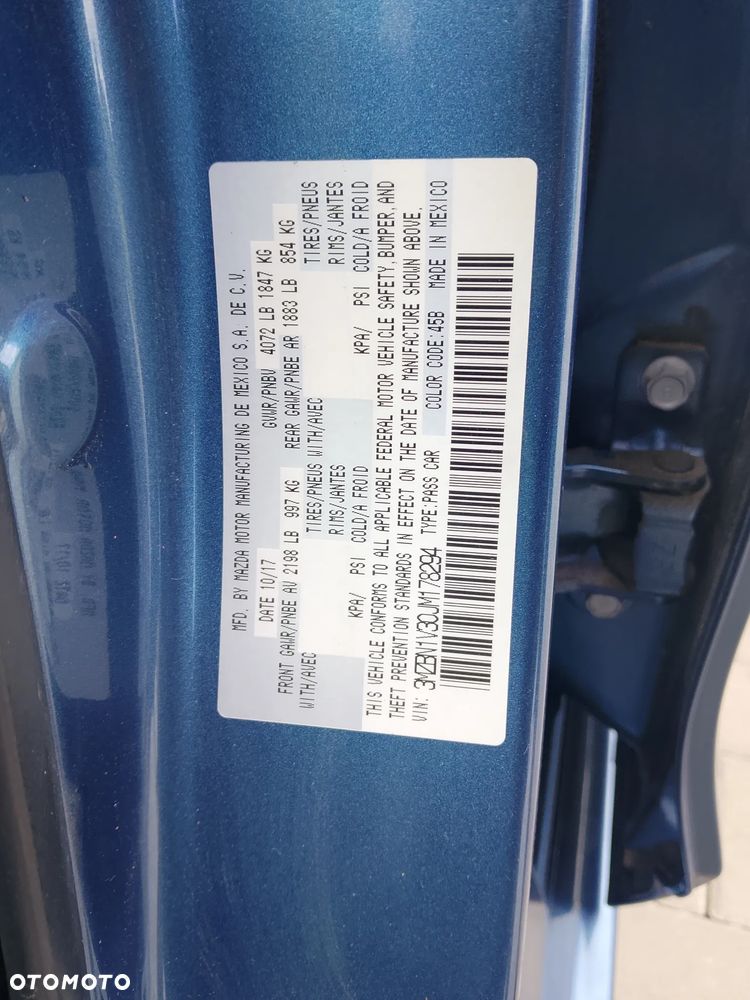 Mazda 3 - 12