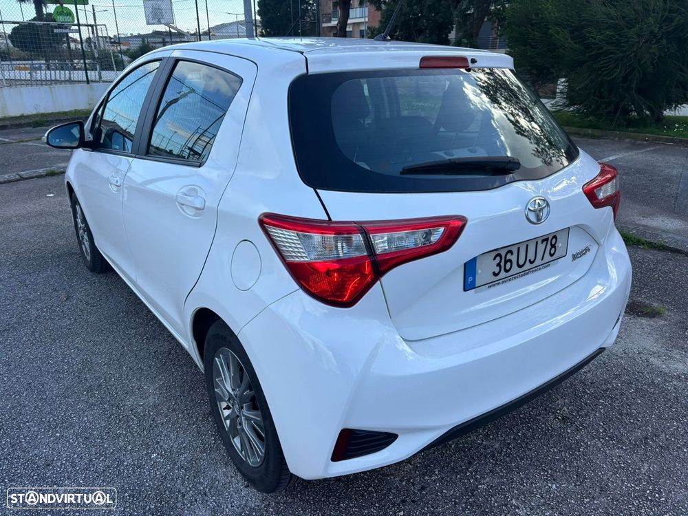 Toyota Yaris 1.0 VVT-i Comfort +PS Style+P.Techno - 12